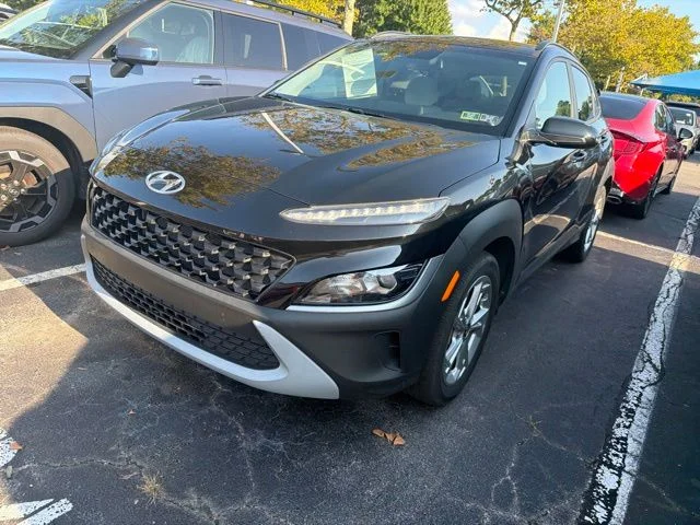 Used 2023 Abyss Black Hyundai SEL image 4