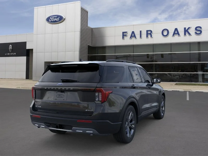 New 2026 Agate Black Metallic Ford Active image 30