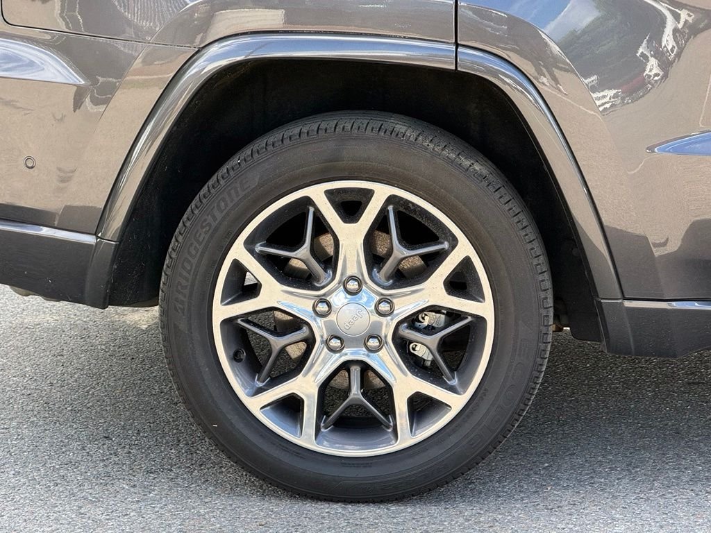 Used 2021 Gray Jeep Overland image 11