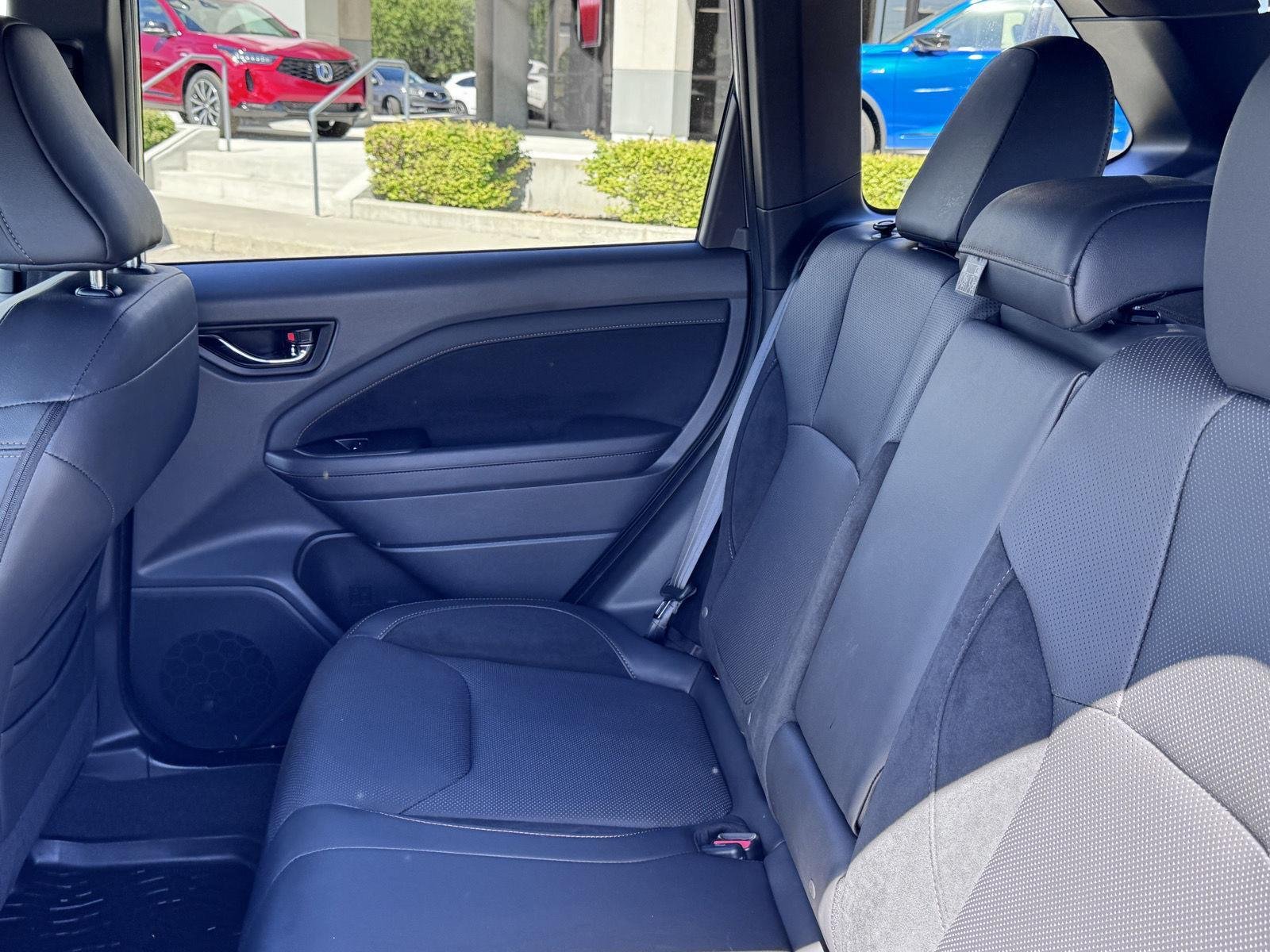 2025 Subaru Forester Touring - Photo 24