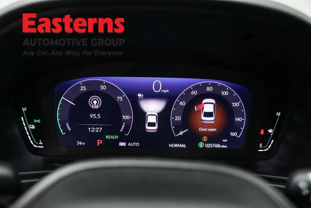 Used 2024 Gray Honda EX-L image 17