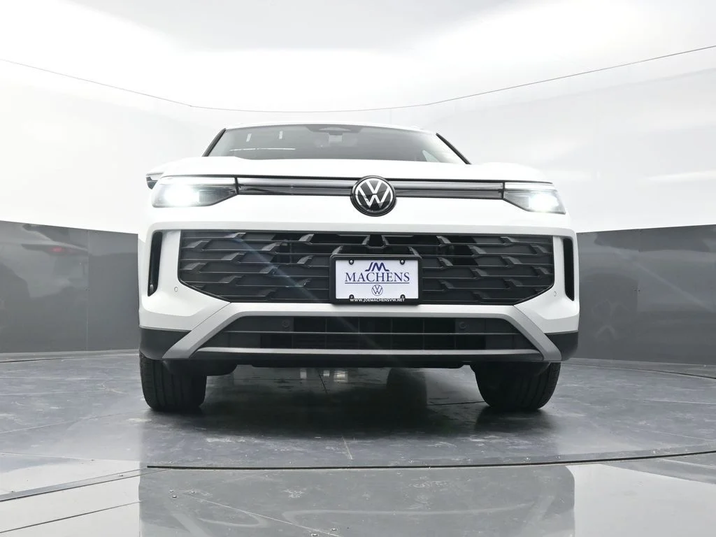 2026 Volkswagen Tiguan SE - Photo 23