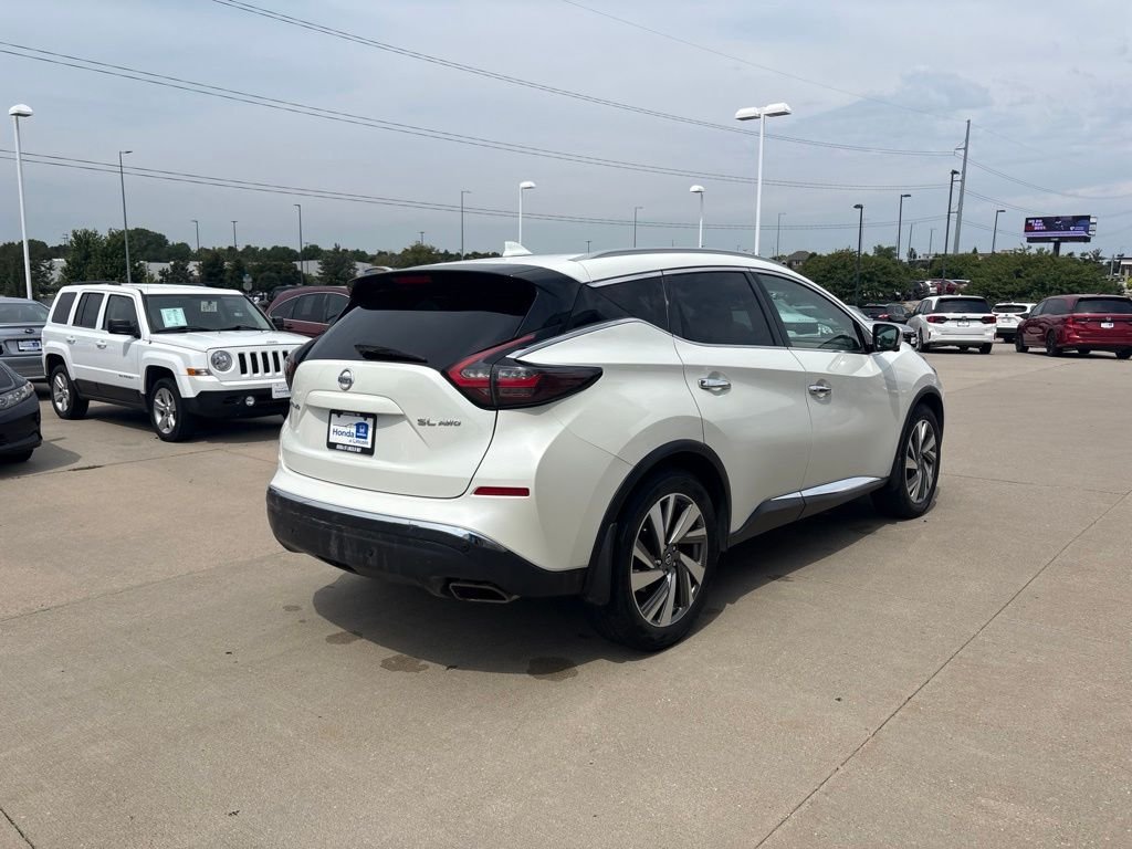 Used 2019 Pearl White Tricoat Nissan SL image 5