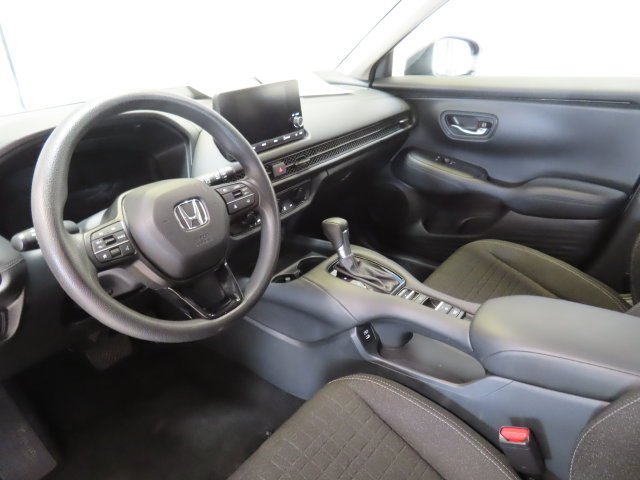 2025 Honda HR-V LX - Photo 38