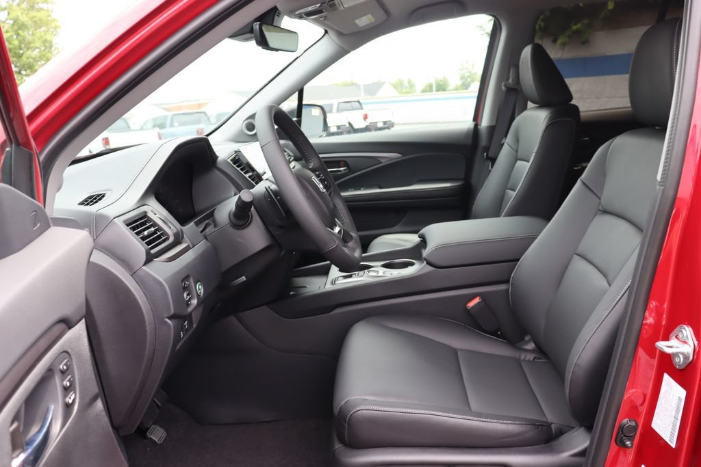 New 2026 Radiant Red Metallic II Honda RTL image 27