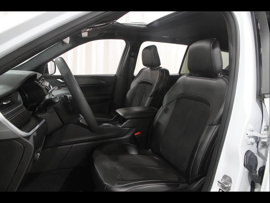 2024 Jeep Grand Cherokee L Altitude - Photo 5