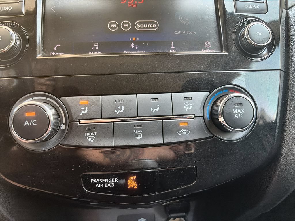 Used 2020 Silver Nissan S FWD Xtronic CVT image 14
