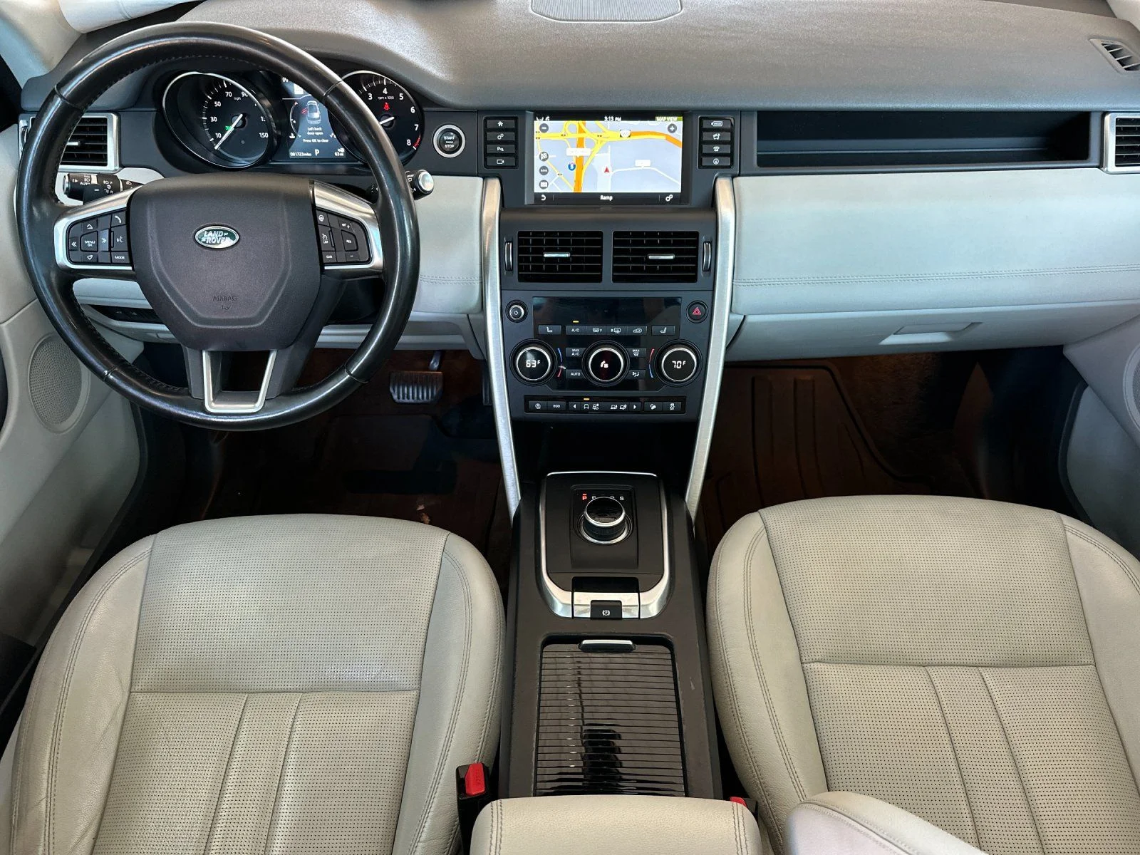 Used 2018  Land Rover HSE image 14
