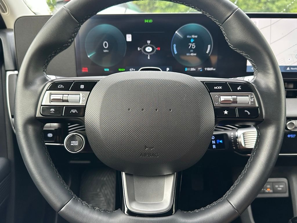 2025 Hyundai IONIQ 5 SE - Photo 22