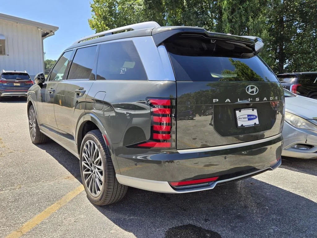 Used 2026 Silver Hyundai Calligraphy image 3