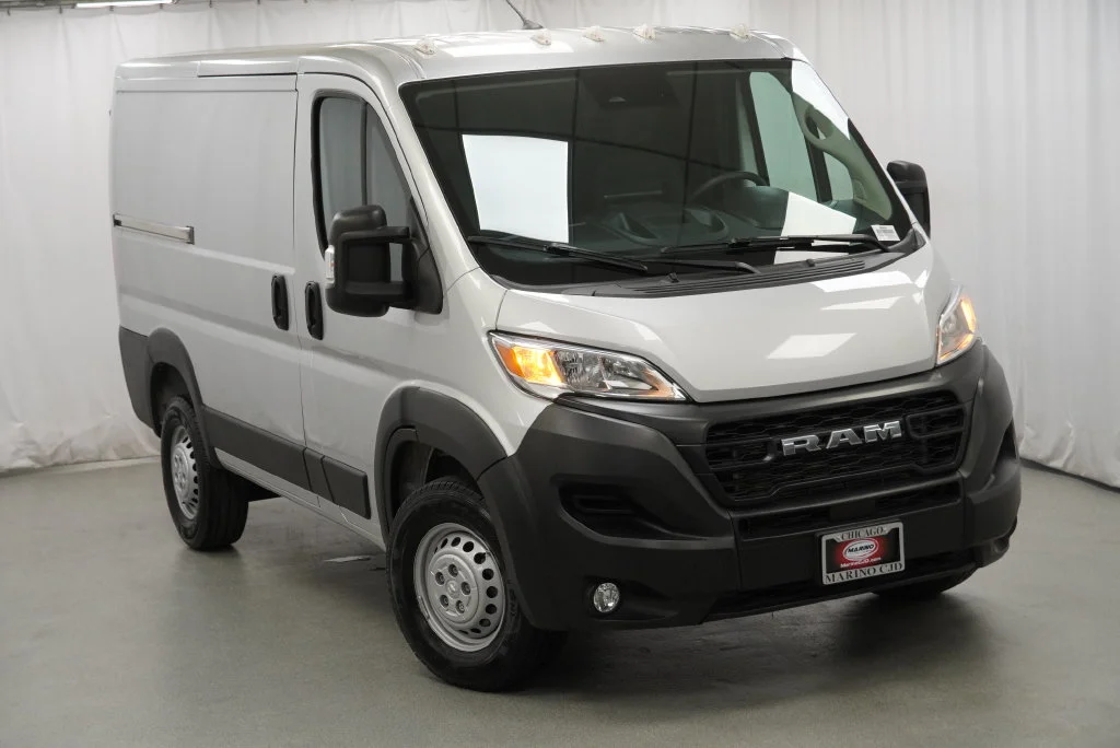 Used 2025 Silver Ram Low Roof image 13