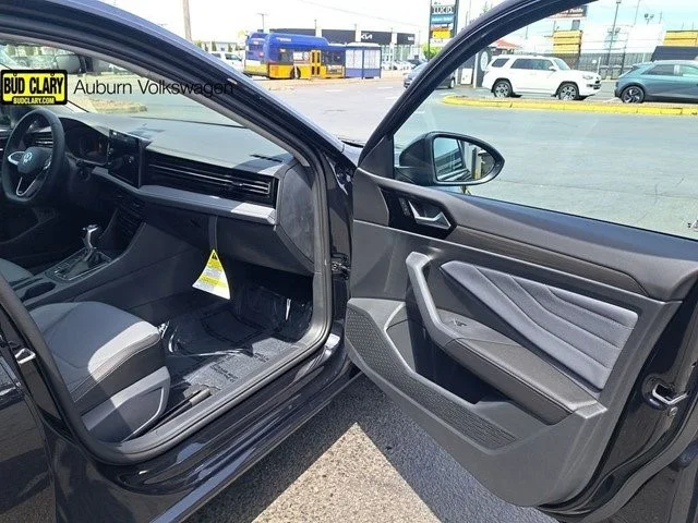 New 2026 Deep Black Pearl Volkswagen 1.5T SEL image 15