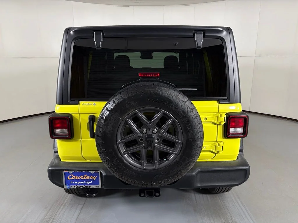 Used 2024 Yellow Jeep Sport S image 7