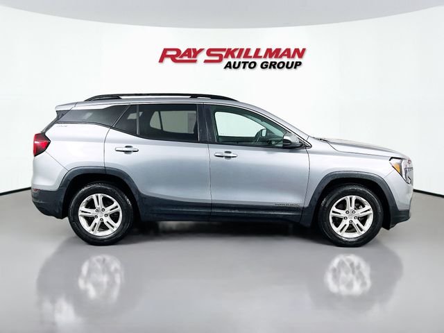 2023 GMC Terrain SLE - Photo 8