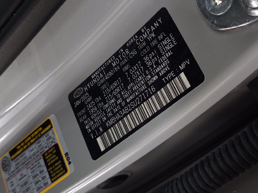 2025 Hyundai Kona SE - Photo 29