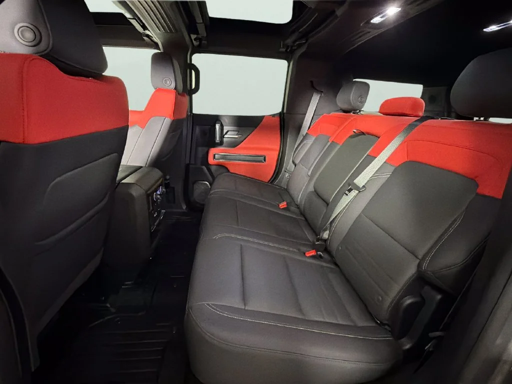 2026 GMC HUMMER EV 3X - Photo 28