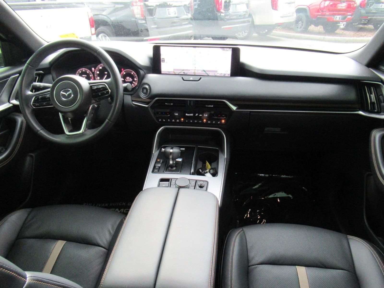 Used 2025 White Mazda 3.3 Turbo Premium Plus image 12