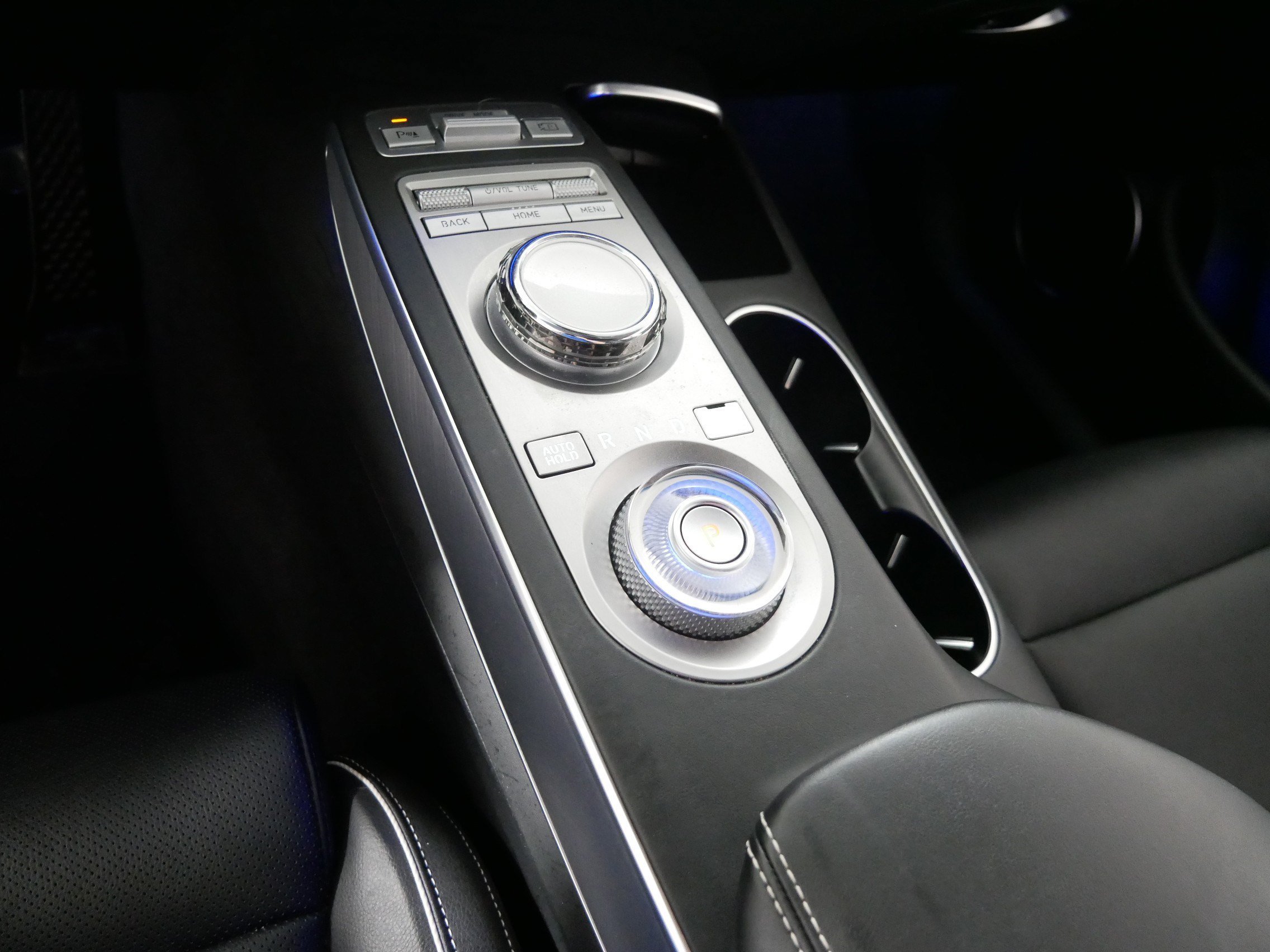 Certified Used 2023 Savile Silver Genesis Advanced image 24