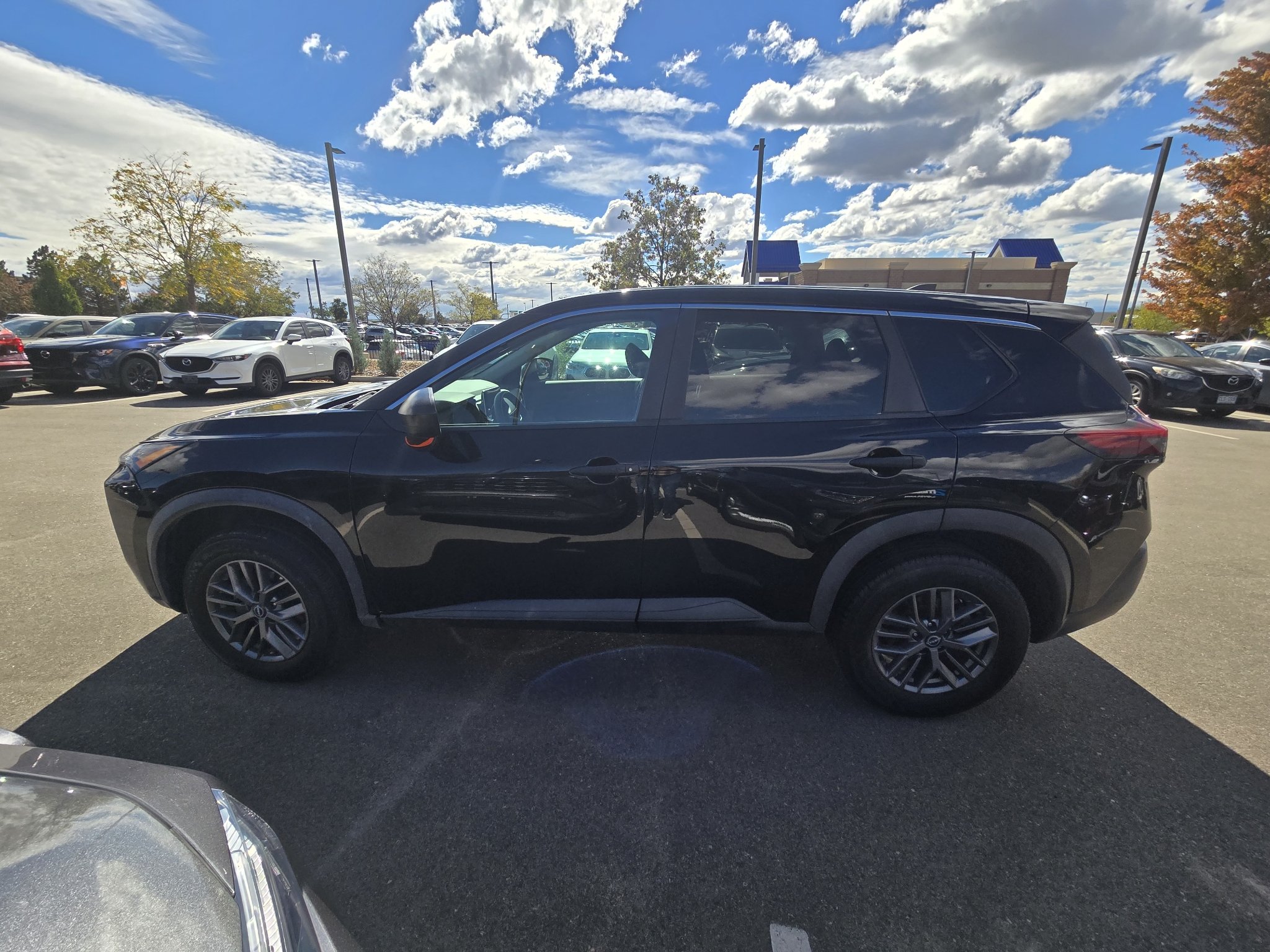 Used 2023 Super Black Nissan S image 13