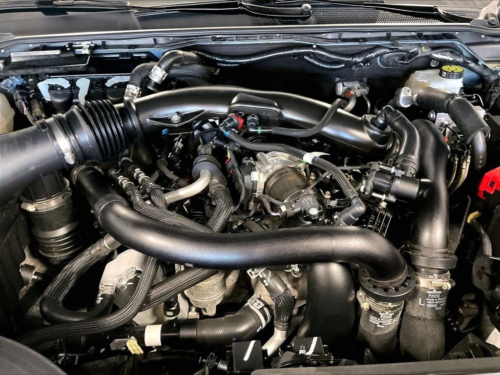 Used 2025 Gray Ford Raptor image 29
