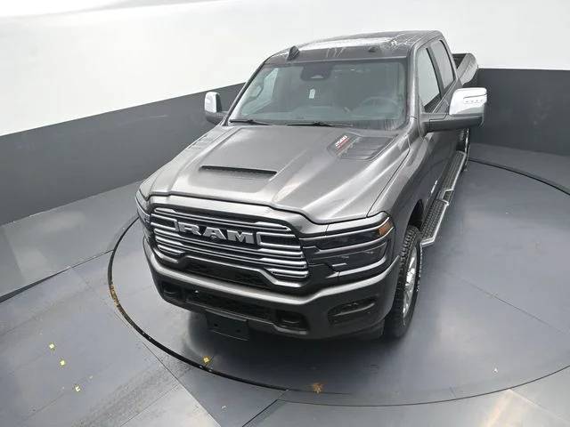 New 2026 Granite Crystal Metallic Clear-Coat Exterior Paint RAM Laramie image 14