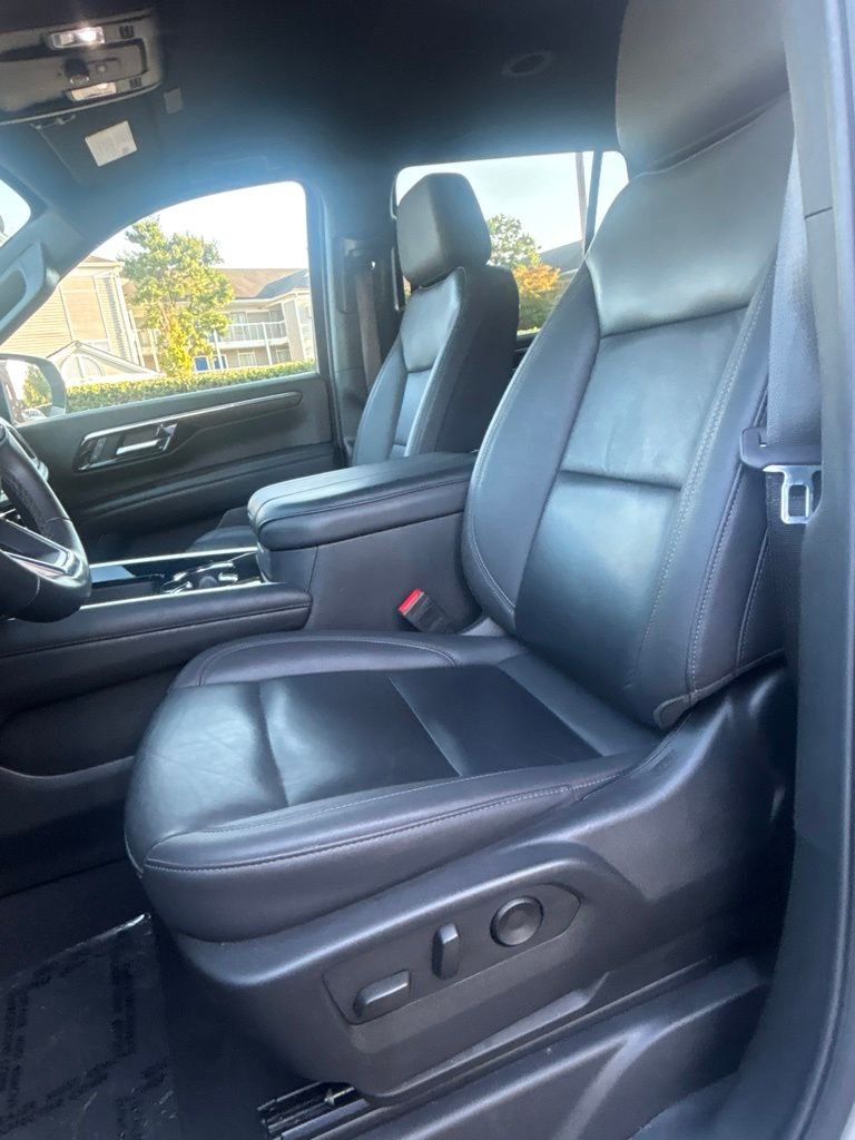 Used 2025 Gray Chevrolet LT image 15