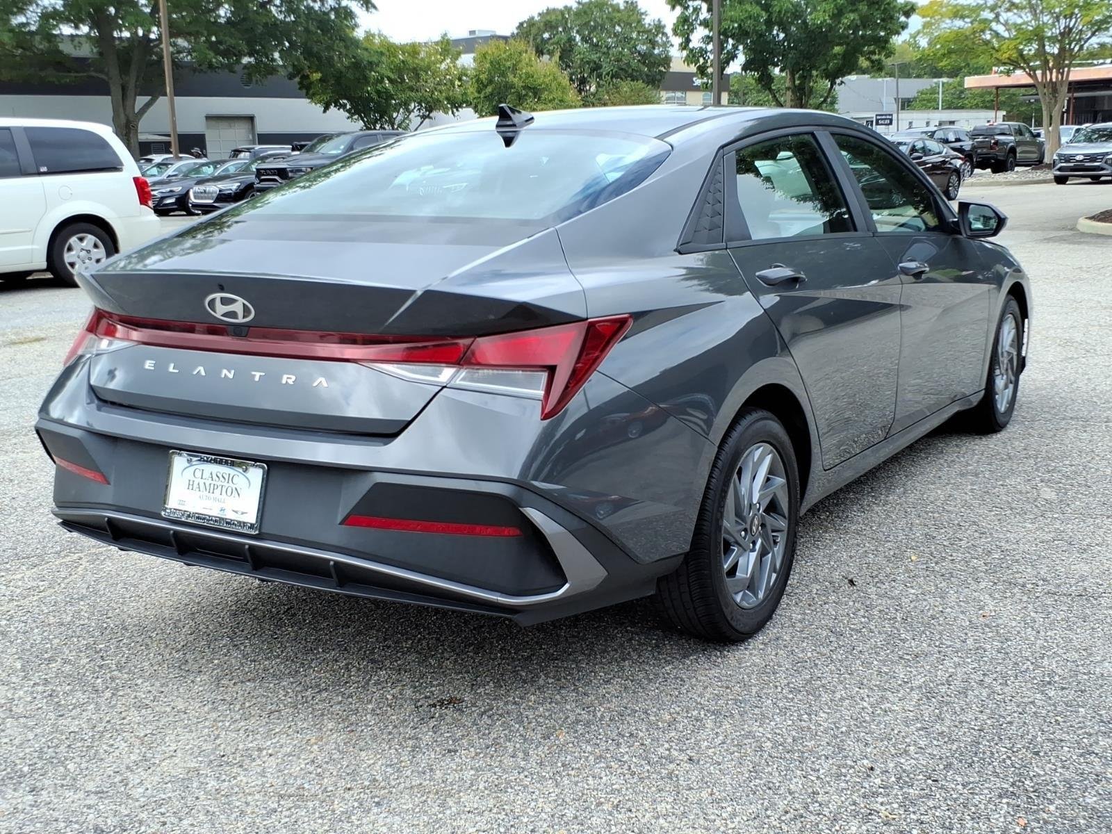 Used 2024 Ecotronic Gray Hyundai SEL image 8
