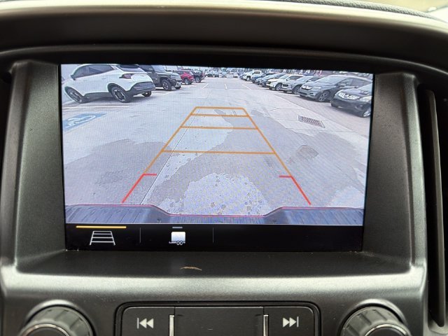 Used 2022 Red Chevrolet Z71 image 20
