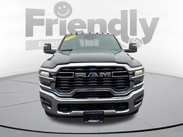 New 2026 Diamond Black Crystal Pearl-Coat Exterior Paint RAM Tradesman image 2