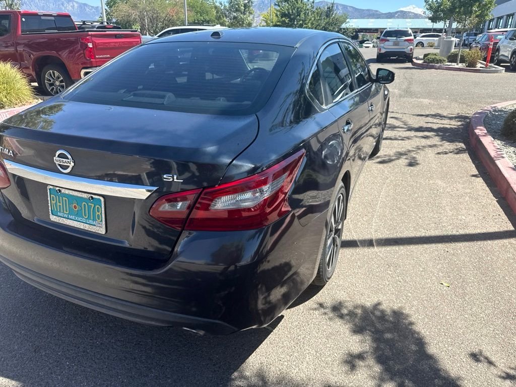 Used 2018 Blue Nissan 2.5 SL image 17