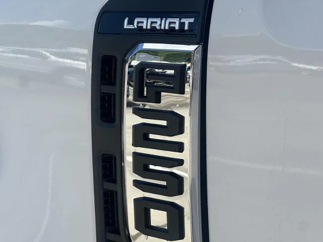2025 Ford F-250 Super Duty Lariat - Photo 28