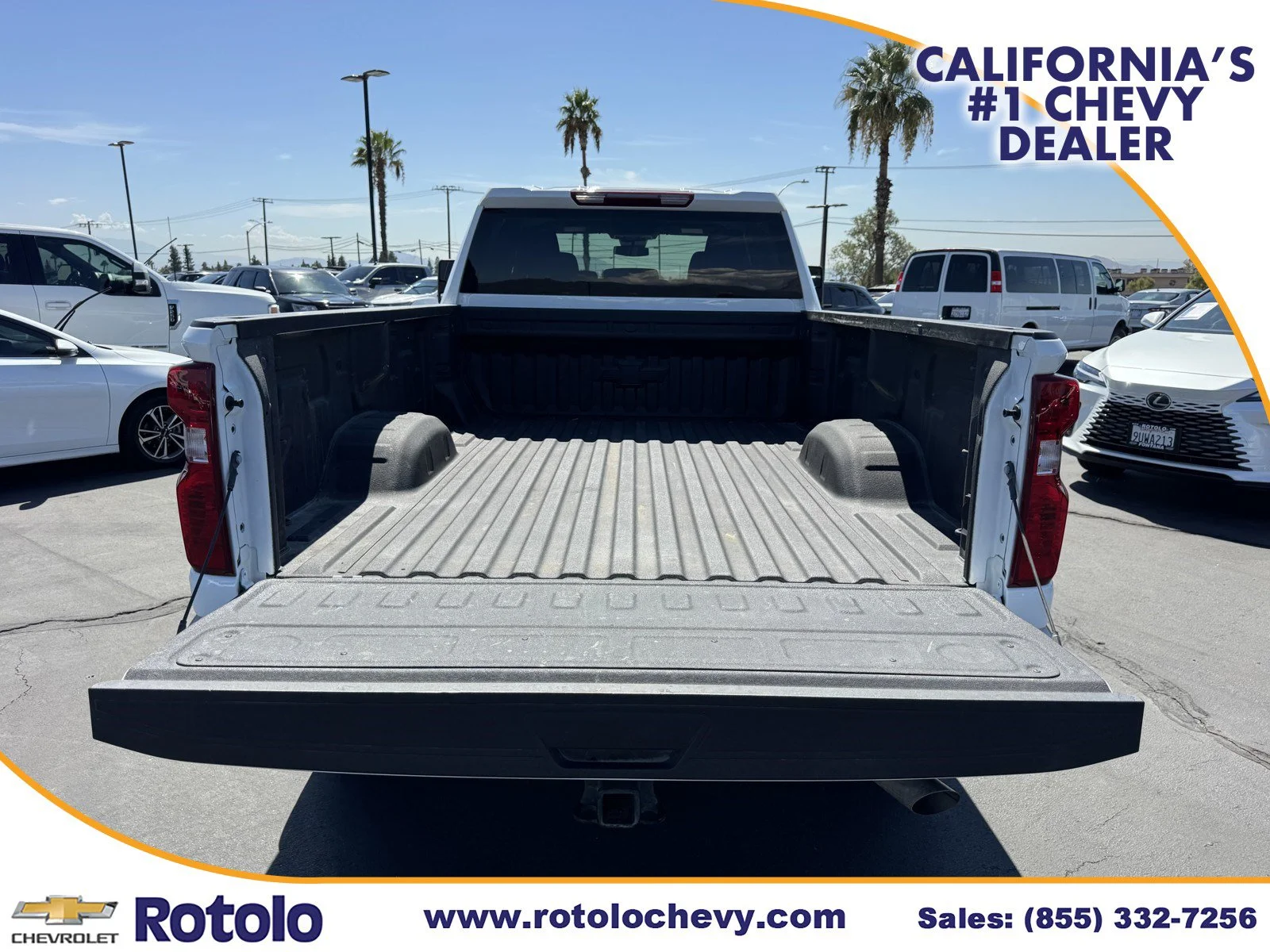 Used 2026 Summit White Chevrolet LT image 10