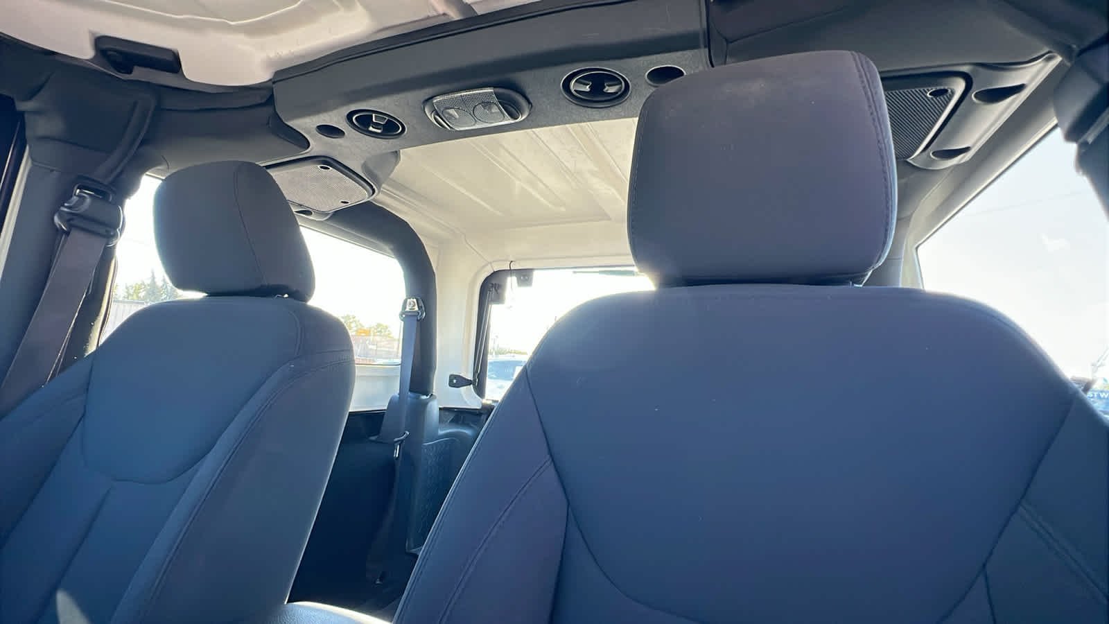 Used 2018 Black Clearcoat Jeep Sport S image 11