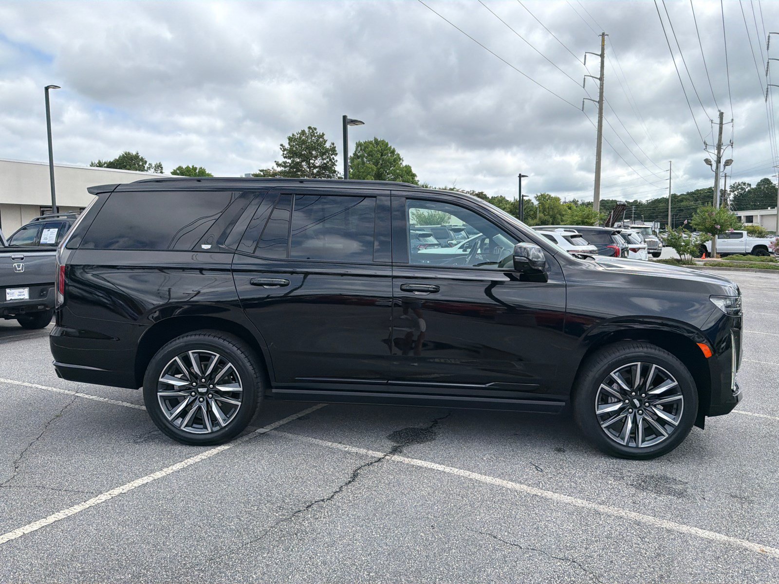Used 2021 Black Raven Cadillac Sport image 10