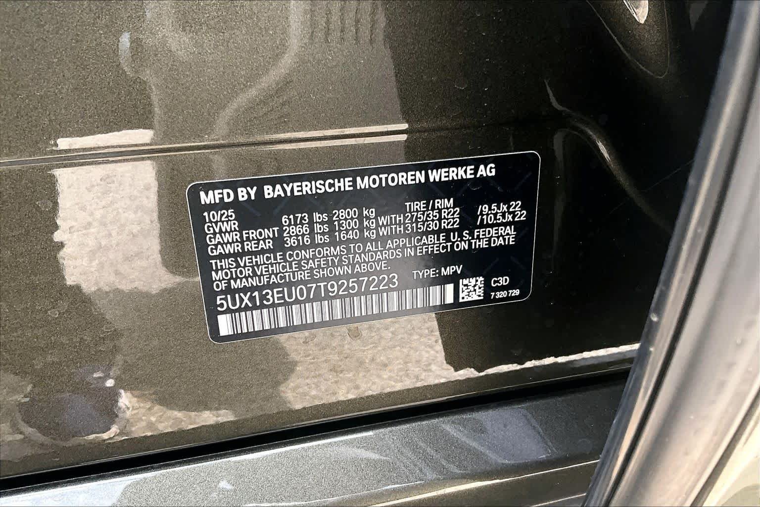 Used 2026 Manhattan Green Metallic BMW sDrive40i image 35