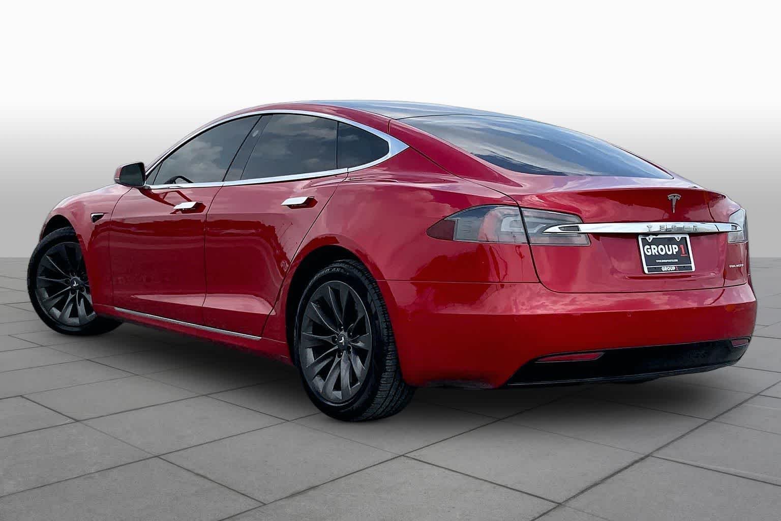 Used 2020 Red Multi-Coat Tesla Long Range Plus image 15