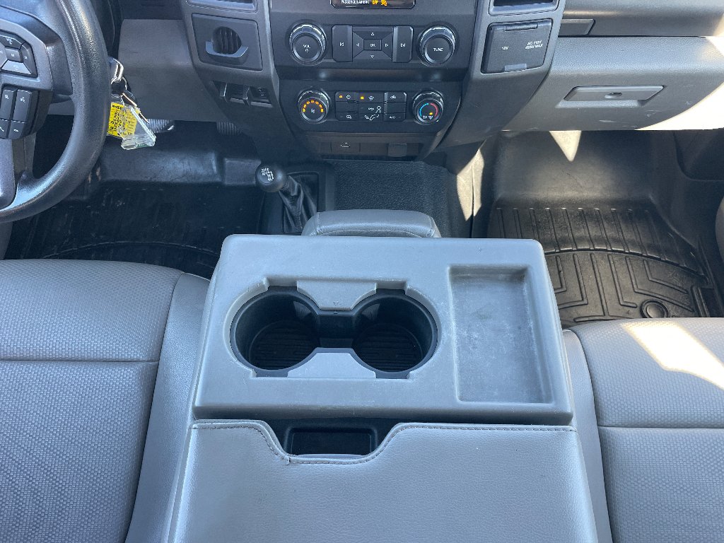 Used 2019 Oxford White Ford XL image 11