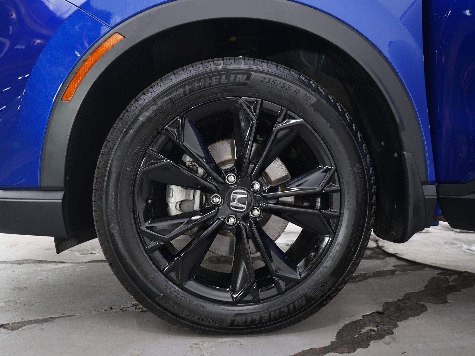Used 2024 Blue Honda Sport Touring AWD image 32
