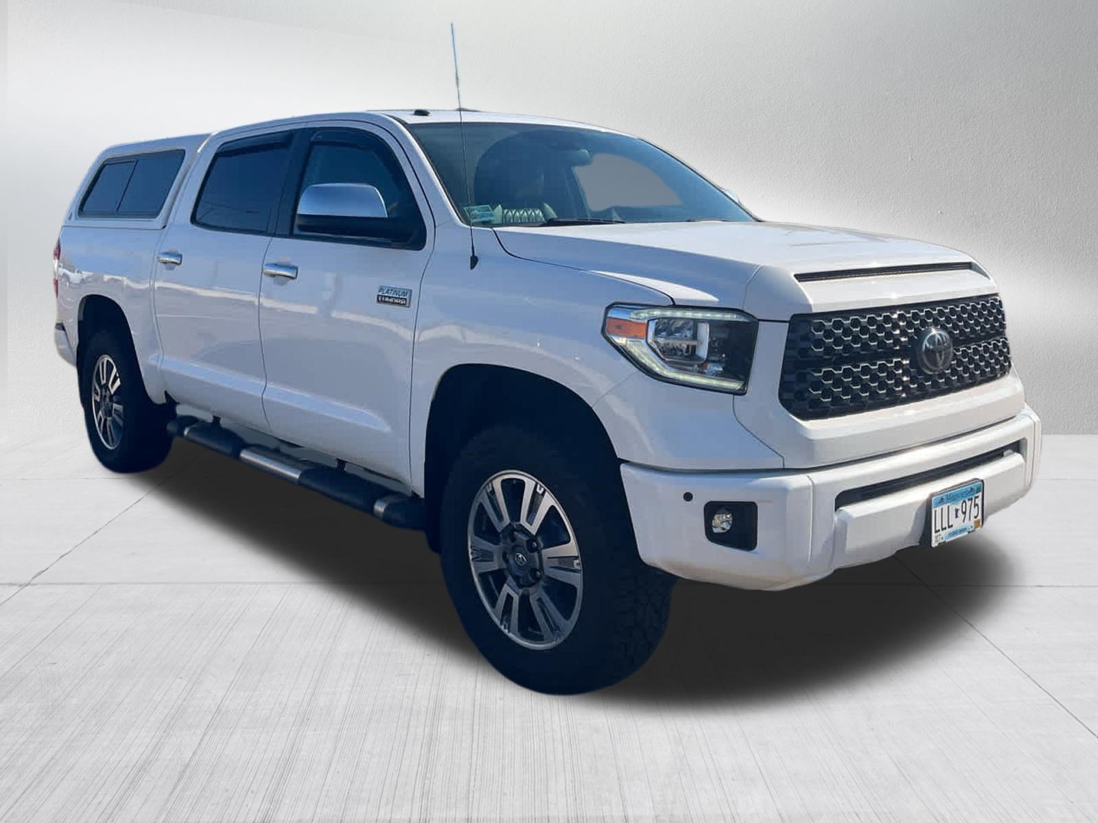 Used 2018 Super White Toyota Platinum image 5