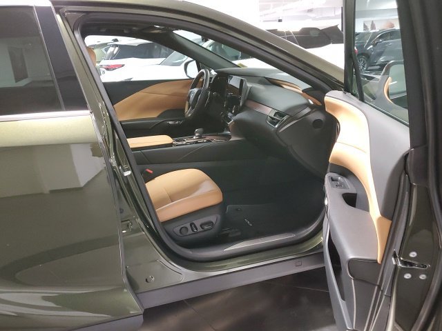 Used 2026 Green Lexus 350 Premium image 26