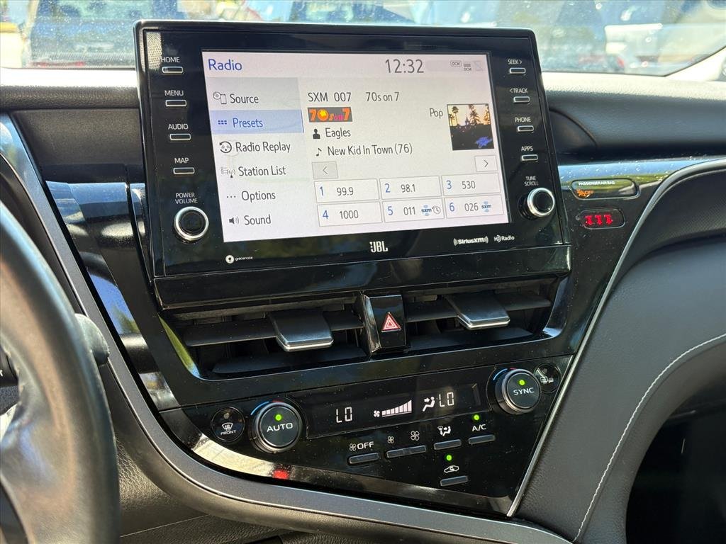 Used 2023 Wind Chill Pearl W/Midnight Black Metallic Roof Toyota XSE image 10