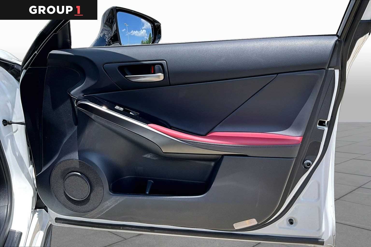 Used 2025 Ultra White Lexus F SPORT Design image 21