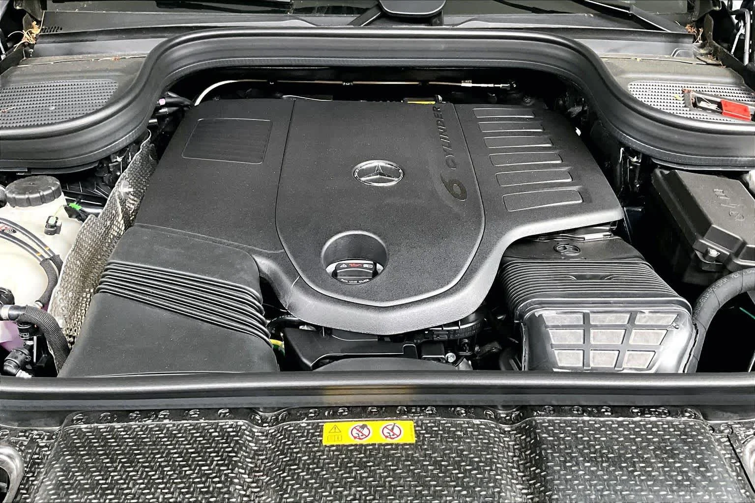 New 2026 Selenite Grey Metallic Mercedes-Benz GLS 450 image 15
