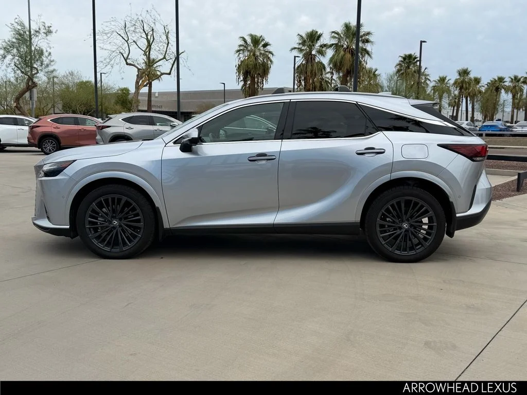 Used 2025 Silver Lexus 350h Premium Plus image 3
