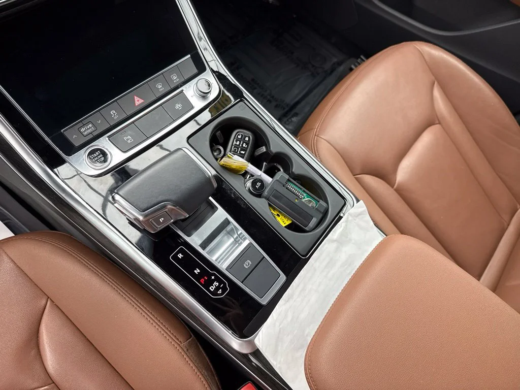 2021 Audi Q7 55 PREMIUM SUV Slide 20