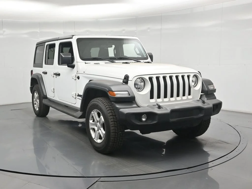 Used 2022 White Jeep Unlimited Sport S image 19