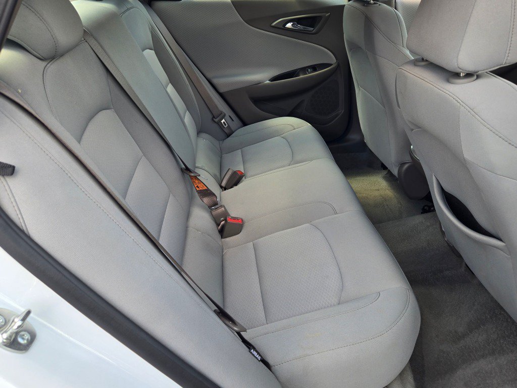 2025 Chevrolet Malibu 1LT - Photo 12