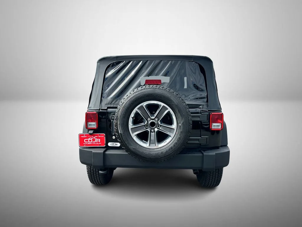 Used 2015 Black Jeep Sport image 9