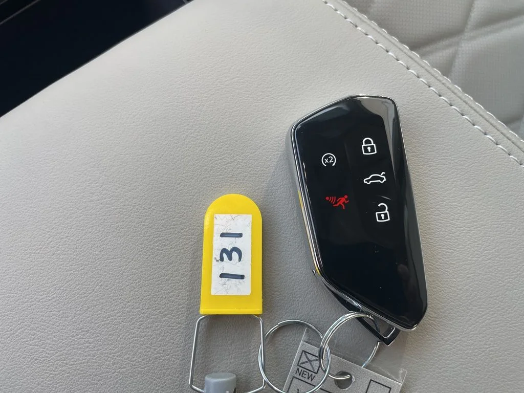 2026 Volkswagen Atlas SE w/Tech - Photo 10