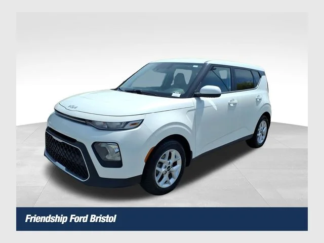 2022 Kia Soul 2.0L LX IVT's photo
